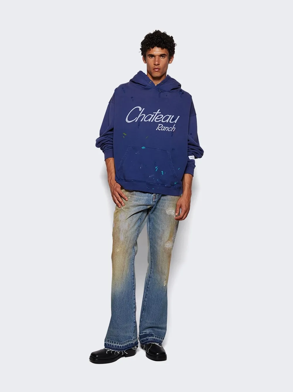 GALLERY DEPT. CHATEAU RANCH HOODIE/NAVY Horseshoe Winery Splash Ink Destroyed Hoodie Washed Blue S-XL Assute Reactive Dyes Ready-made Clothes Fade Process Post-Fry Color Processing Super Heavy and Cumbersome Too Many Cuts and Hanging Wormhole Destruction Process➕Hand-Splashed Ink Very Time-consuming and Labor-intensive Correct Version Original Main Mark➕Large Main Mark➕Yellow Wash Mark The original BOXY short and wide version has not been changed at all. God-cut. Authentic level printing process. Post-washing treatment to show natural aging effect.